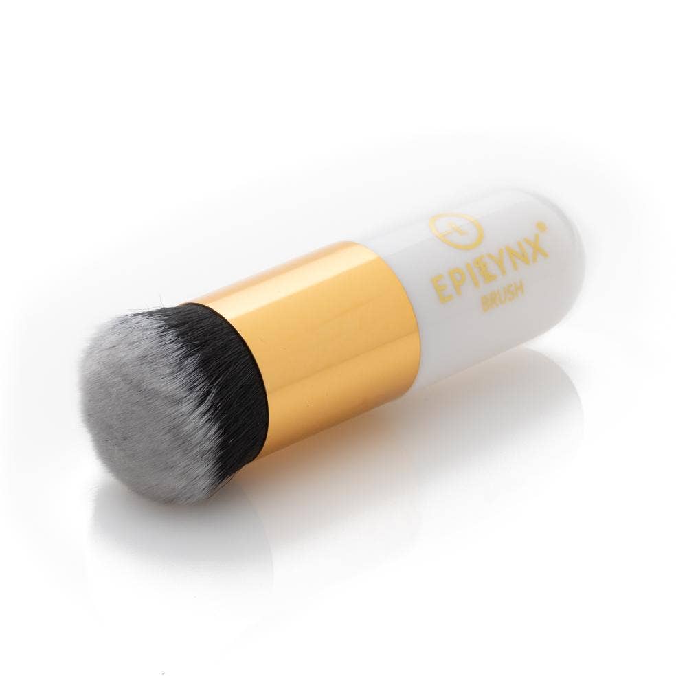 Perfect Vegan Makeup Brushes - Locks in Blush, Highlighter and Foundation